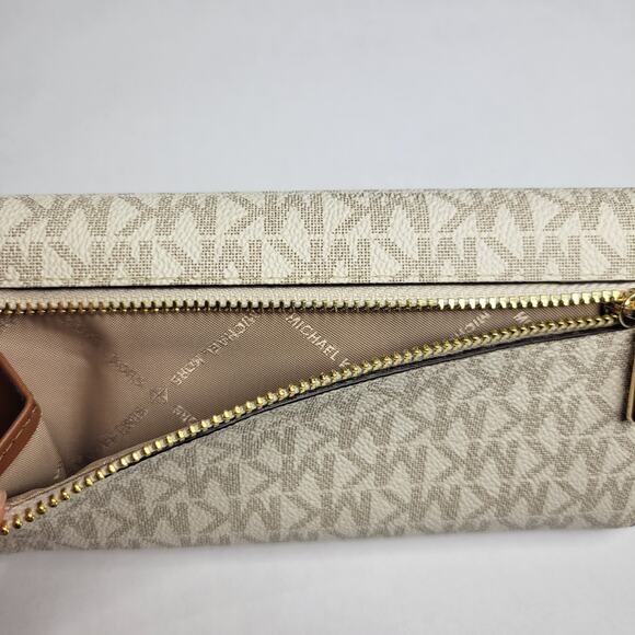 NWT Michael Kors TriFold Wallet Jet Set Travel Vanilla Brown NEW - Picture 7 of 13